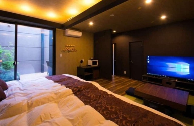 Twin bed Tatami Onsen outdoor rock bath / Oita Ōita