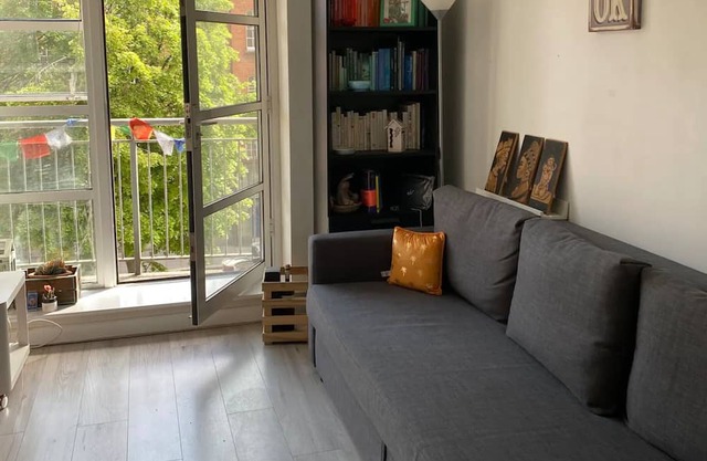 Central 1BD Flat in Dublin