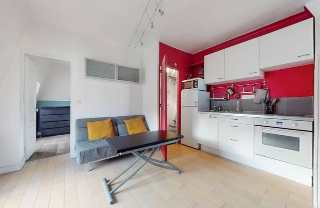 Bright and quiet 27m²- near Canal de l'Ourcq