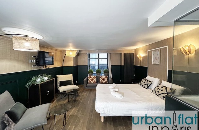 Urban Flat 31 - Charming Triplex in Paris