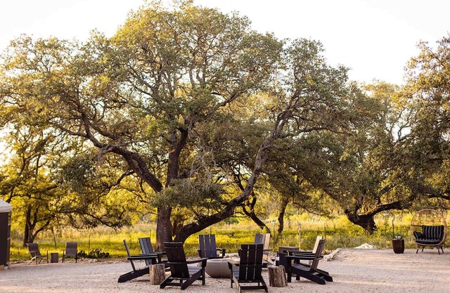 Luxury Yurt Getaway in Fredericksburg