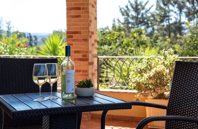 Alghero, Villa Mistral for 7 People With a Large Veranda
