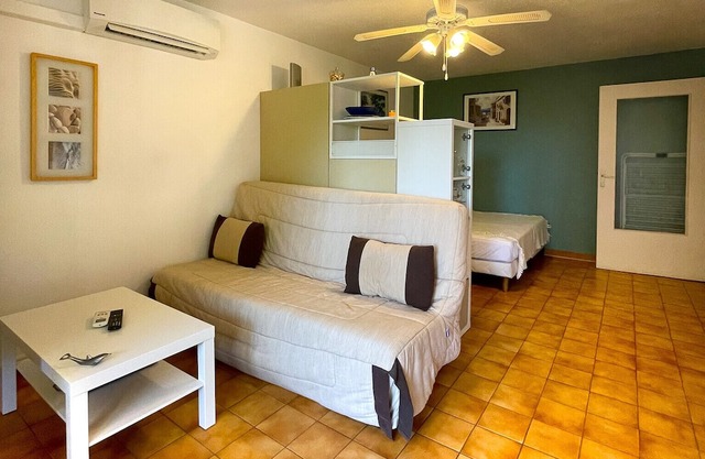 Nice Studio With Balcony Near The Beach