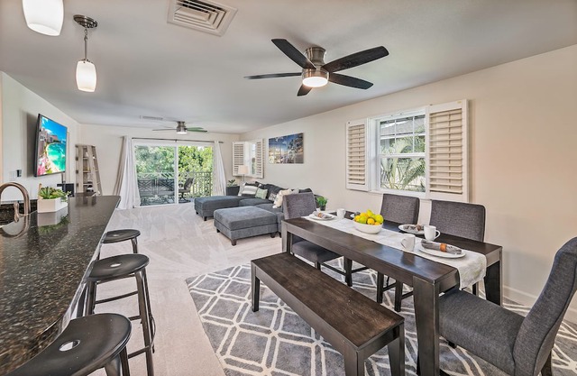 Luxurious Golf Course Ko Olina Kai Estates Getaway w/Parking & Near the Beach