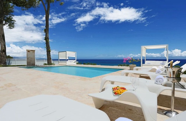Villa de lujo de 3 dormitorios frente al mar # 9