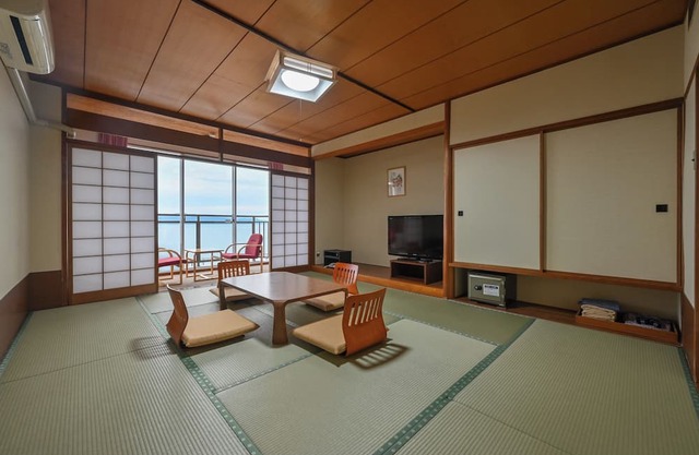 Yunoko Umi to Yuyake