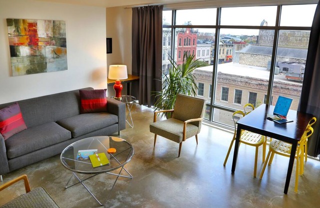 The Littlefields by Lodgewell | 2-Story Loft | B4