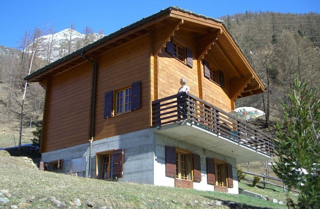 Chalet Blettner, Switzerland