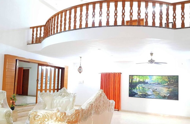 Madurai Homes Stay with Classic Architecture Rooms