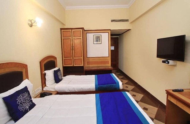 Textures&Artistic Rooms Stay near Metro station