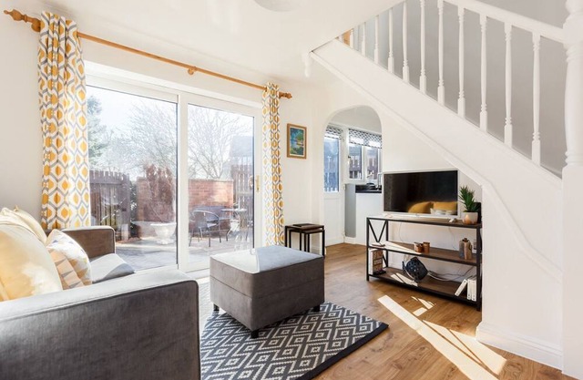 Fantasea - a house that sleeps 3 guests in 2 bedrooms
