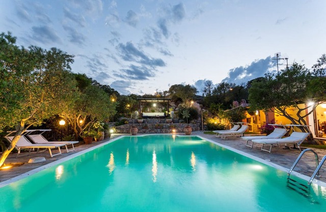 VILLA FRANCESCA with Private Infinity Pool View over La Maddalena Archipelago