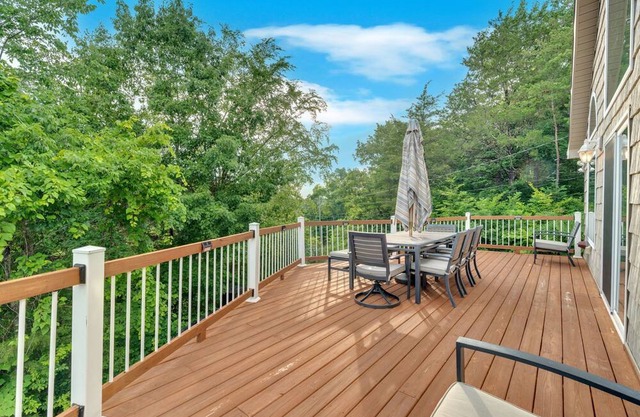 Cozy 3BR Lake Access w Sauna