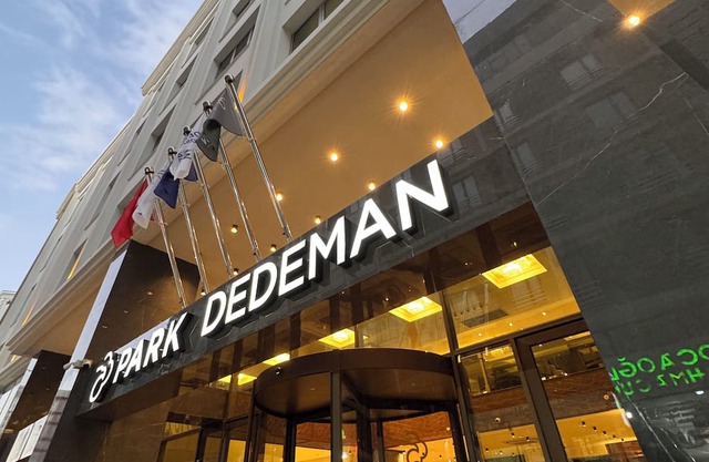 Park Dedeman Van