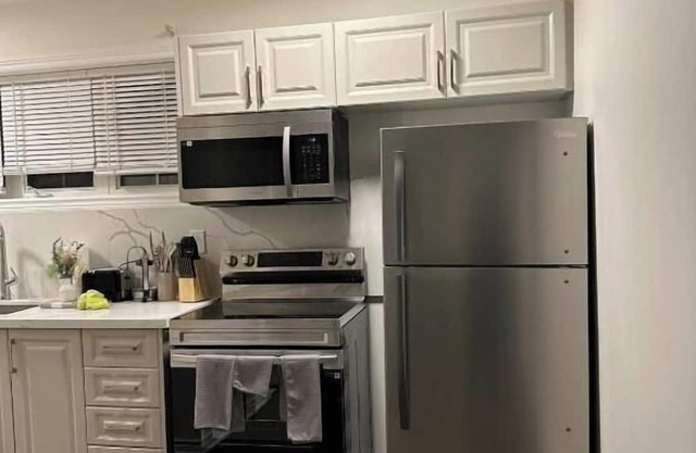 Ajax City Suite
