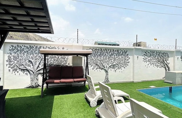 Top-Notch Apartment