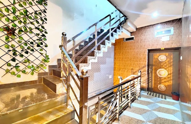 HOTEL MILANNN GUEST HOUSE