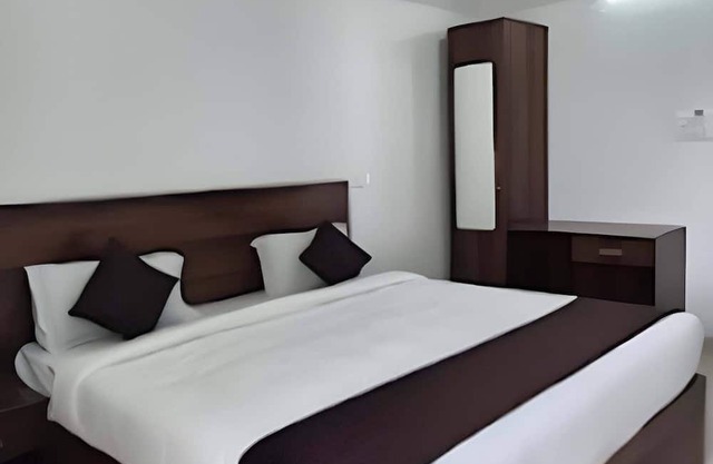 JR Service Apartment