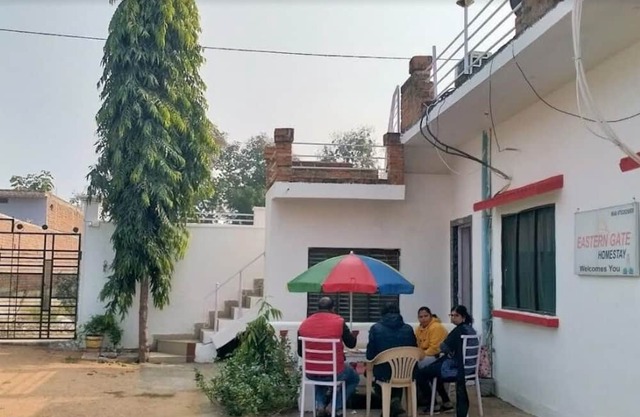 EASTERN GATE HOMESTAY