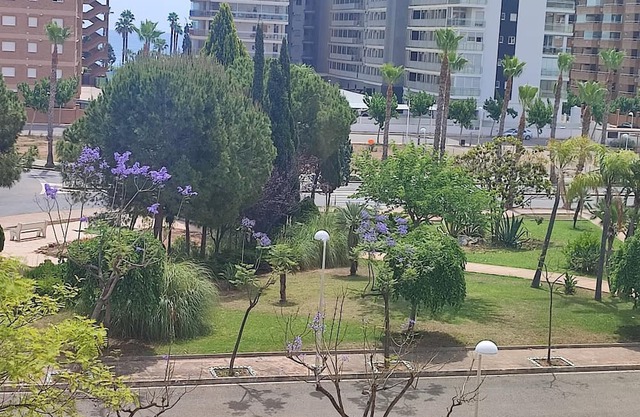 Apartment in Oropesa del Mar, 300m from beach, air-conditioned, pets allowed, parking included