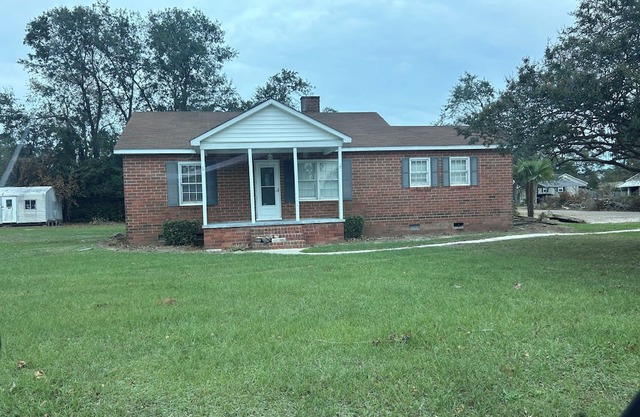 3-bedroom house in Martinez. Bring your own furniture or we can furnish for you