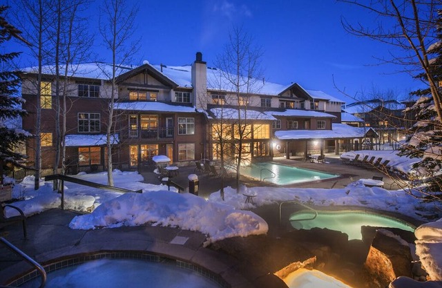 Super Bowl week Ski-in/Ski-out Suite 5 Star Grand Timber Breckenridge