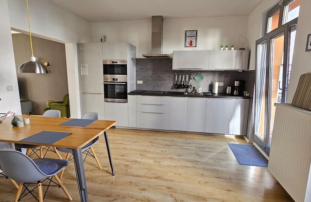 Apartamento 'Ferienwohnung Am Stadthafen' con balcón y Wi-Fi