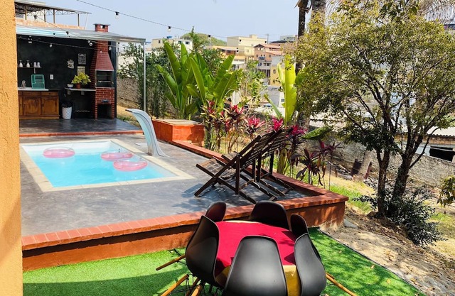 Exclusive space with private pool and gourmet area Turtledove Retreat