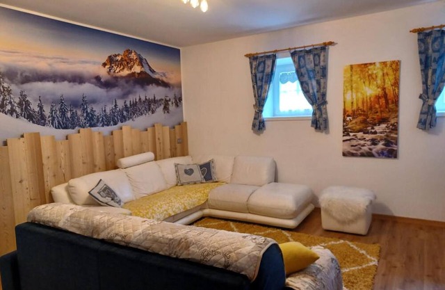 Apartment 'Valmaor' with Mountain View and Wi-Fi