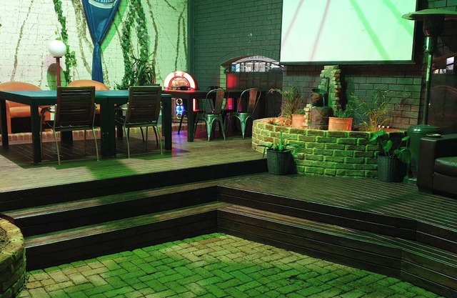 Boulder Boutique Accommodation, Heart of Boulder easy walk to cafe's, Local pub.