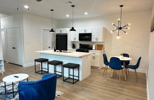Cozy 3BR Retreat With Yard