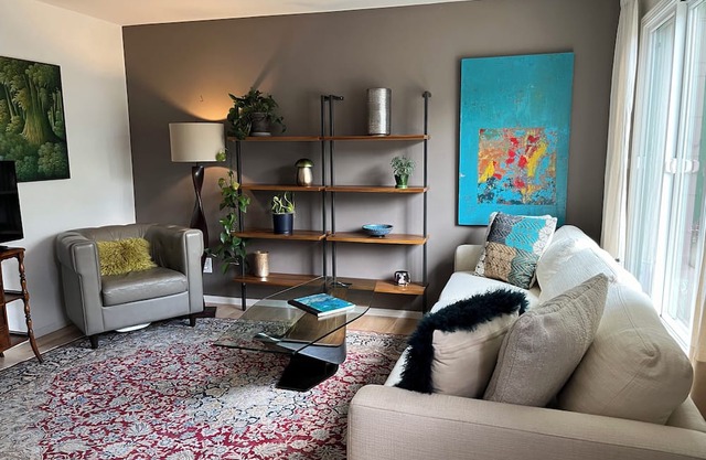 3-bedroom NOBO townhome in beautiful Boulder with AC, WiFi. Enjoy your stay!