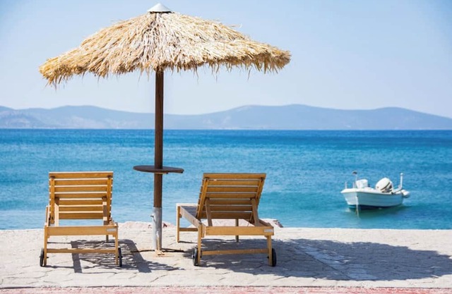 Apartment 'Ktima Develekou 1' with Sea View, Wi-Fi and Air Conditioning