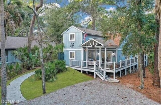The Webber · Boho Beach House w Private Patio and Golf Cart