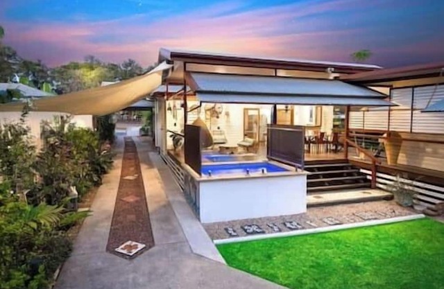 Cottage 2BR close to Cairns city