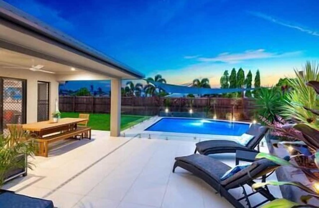 Four BR Smithfield Serenity, Pool, Pool Table & Pets