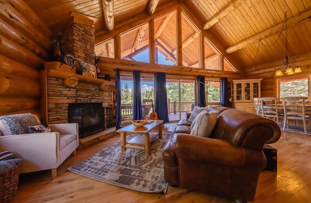 Maggie’s Cabin – Secluded 3 BDR, w/optional boat rental