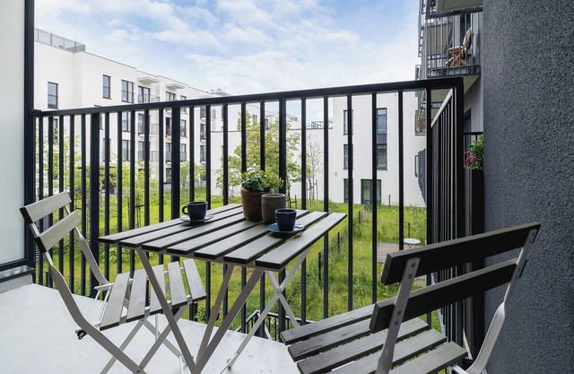 Kiełkowskiego Apartment by Renters