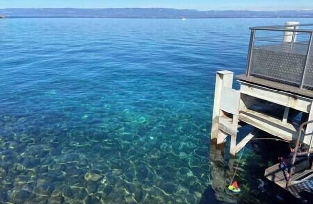 *2 rooms SUPERB LAKE VIEW 5mn Evian