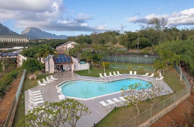 Banyan Harbor Resort
