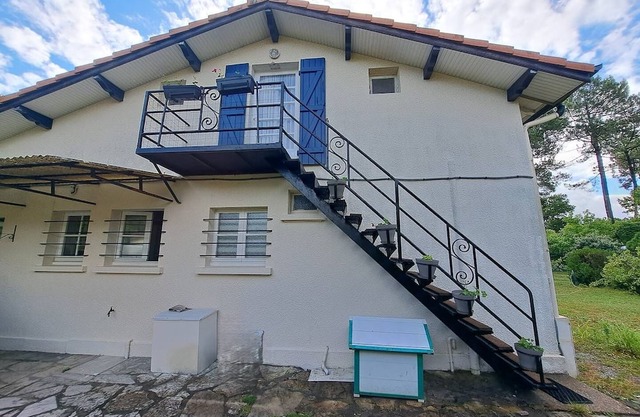 Apartment 6 km from the ocean