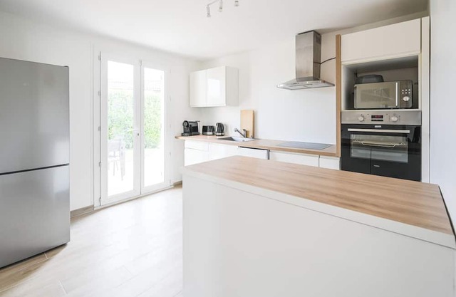 Nouveau - Maison Familiale Avec Piscine