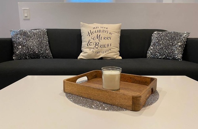 Cozy and comfortable house in Charlotte! 10min from uptown and airport