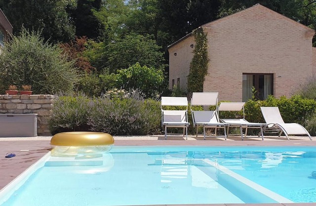 Homerez - Apt. Montalto delle Marche