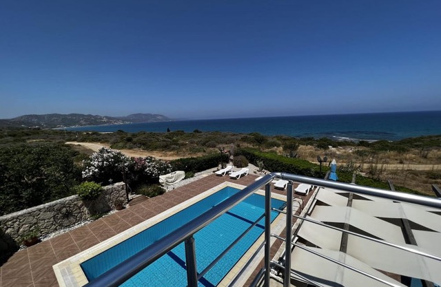 Exquisite Villa with Private Pool in Cyprus