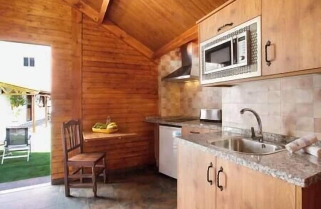 The Little Devils 4 hut
