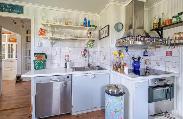 Enjoy a peaceful vacation in this charming vacation apartment on the Swedish west coast.