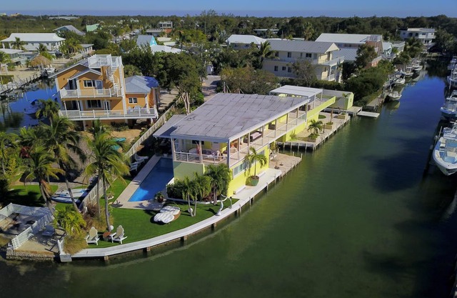 Bay-front, family compound in Tavernier is the perfect Keys retreat.