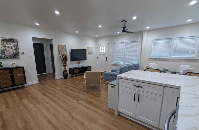 Beautiful Red Brick Home in Coronado District near Central Phoenix
