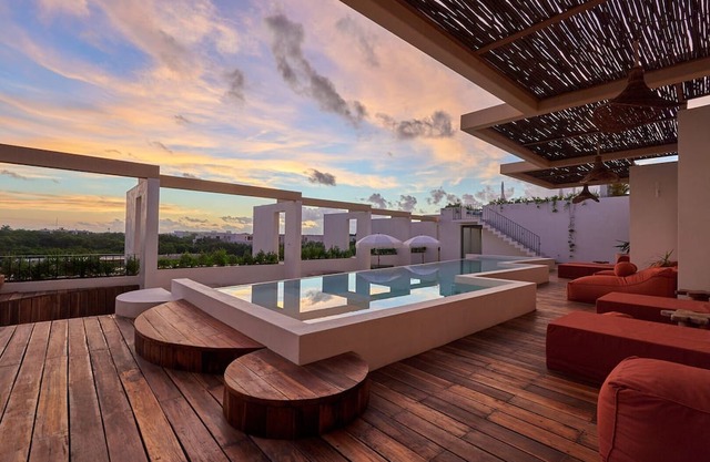 Sea Charm 1 Bedroom | 1 Bath | 3 Guests